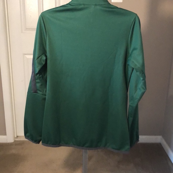 Women’s Nike Zip-Up Jacket in Green - Picture 2 of 9